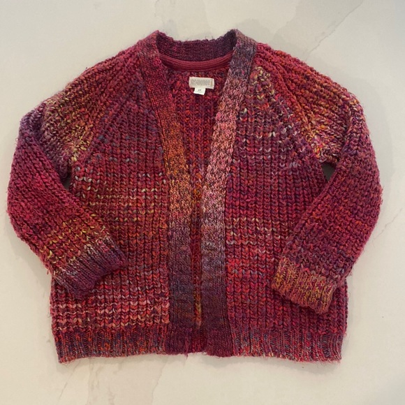 Le cardigan rayé col cheminée | Contemporaine | Rayures et motifs